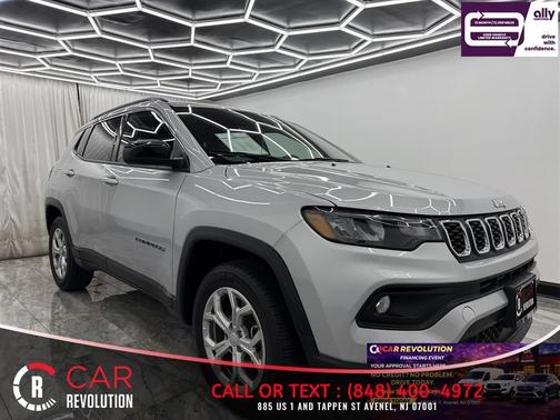 Silver 2024 Jeep Compass Latitude