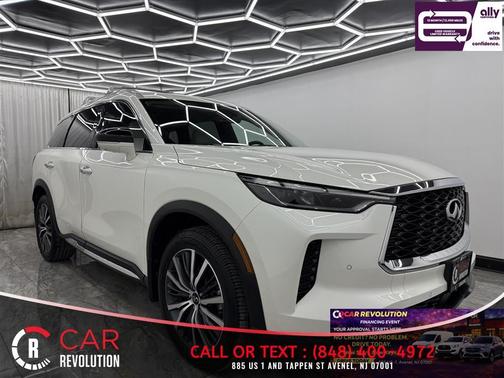 Majestic White 2023 INFINITI QX60 SENSORY