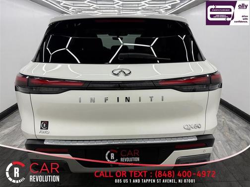 Majestic White 2023 INFINITI QX60 SENSORY