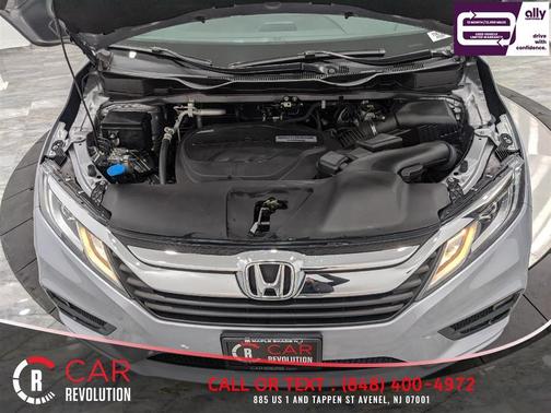 Silver 2018 Honda Odyssey LX