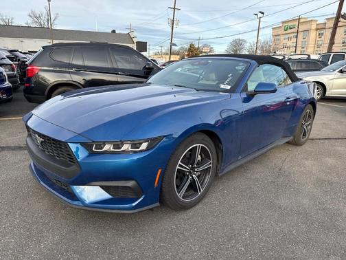 2024 Ford Mustang EcoBoost Premium