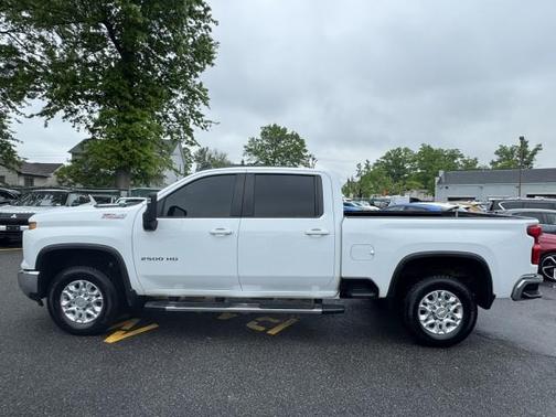 2024 Chevrolet Silverado 2500 LT