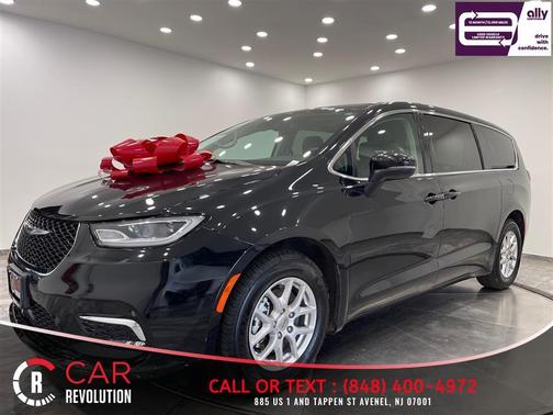 Black 2023 Chrysler Pacifica Touring-L