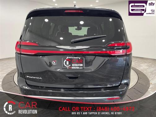 Black 2023 Chrysler Pacifica Touring-L