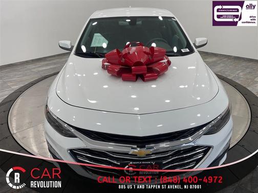 White 2022 Chevrolet Malibu LT