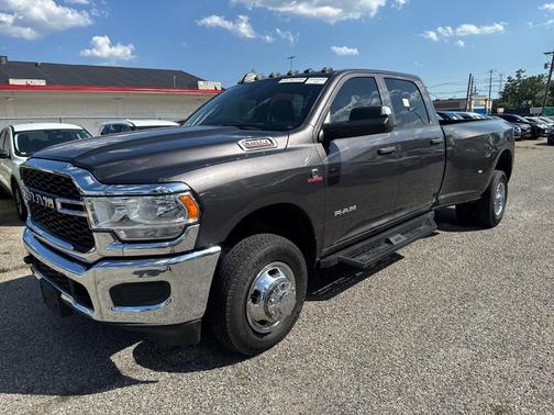 2022 RAM 3500 Tradesman
