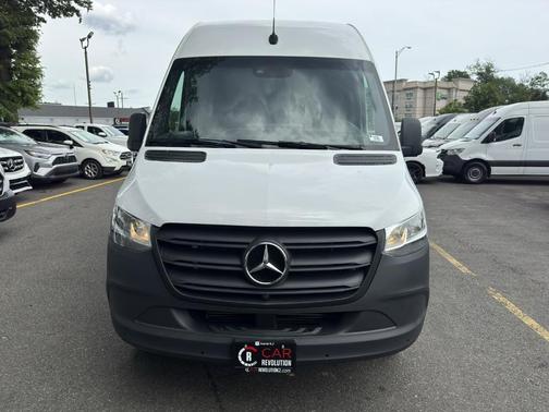 2023 Mercedes-Benz Sprinter 2500 HR GAS 170''