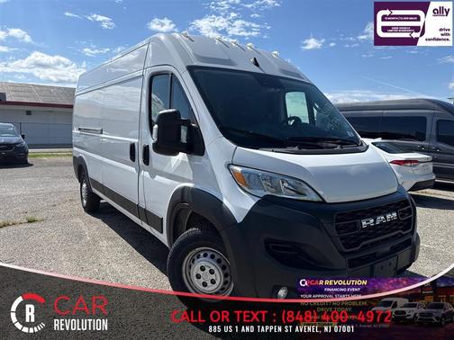 White 2024 RAM ProMaster 2500 High Roof