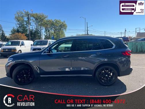 Gray 2022 BMW X5 xDrive40i