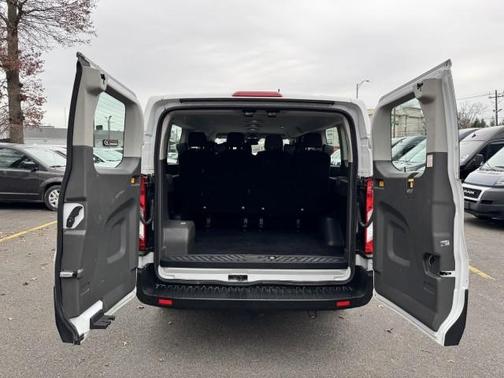 2022 Ford Transit-350 XLT
