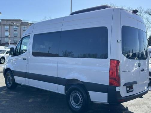 2024 Mercedes-Benz Sprinter 2500 144 WB Standard Roof Passenger