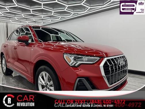2024 Audi Q3 45 S line Premium