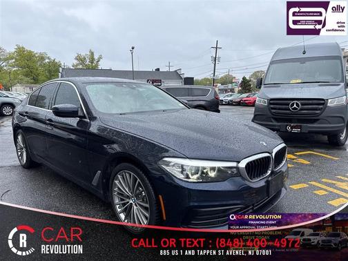 Blue 2019 BMW 530 i