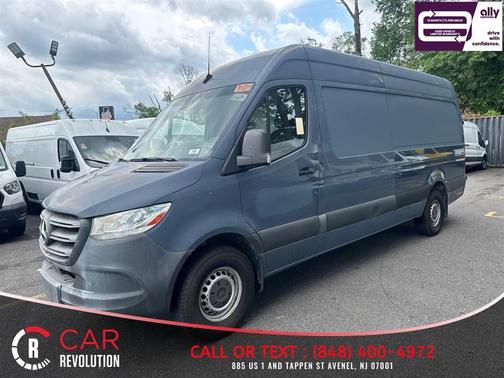 Gray 2019 Mercedes-Benz Sprinter 2500 HR 170''