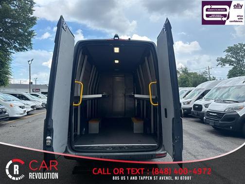 Gray 2019 Mercedes-Benz Sprinter 2500 HR 170''