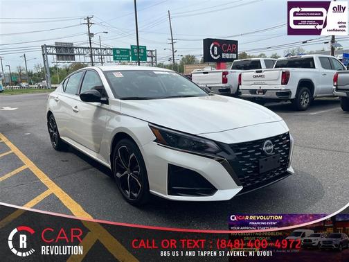 White 2025 Nissan Altima SR