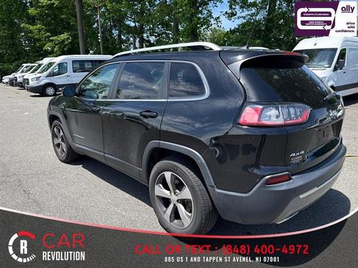 Black 2019 Jeep Cherokee Limited