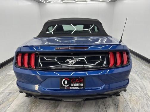 2022 Ford Mustang EcoBoost Premium