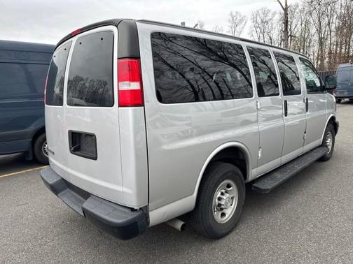 2019 Chevrolet Express 3500 LS