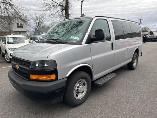 2019 Chevrolet Express 3500 LS