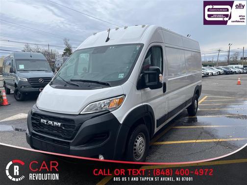 White 2025 RAM ProMaster 2500 High Roof