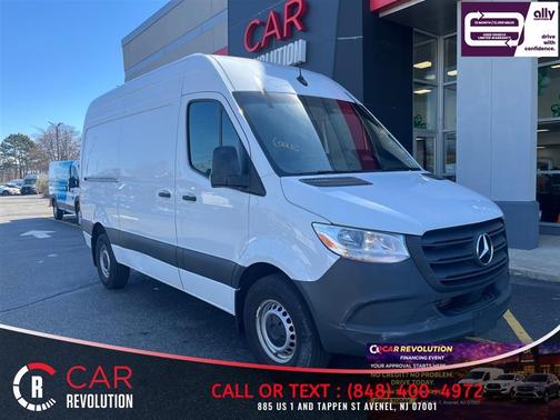 White 2025 Mercedes-Benz Sprinter 2500 ROOF 4-CYL HO 144