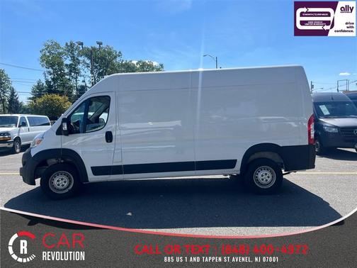 White 2025 RAM ProMaster 2500 High Roof