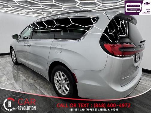 2022 Chrysler Pacifica Touring-L