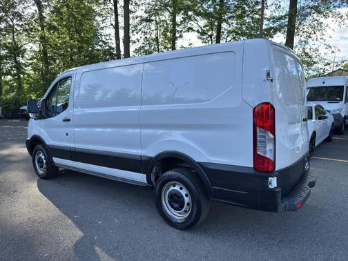2019 Ford Transit-250 Base