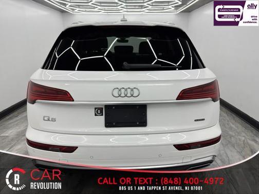 2023 Audi Q5 45 S line Premium Plus