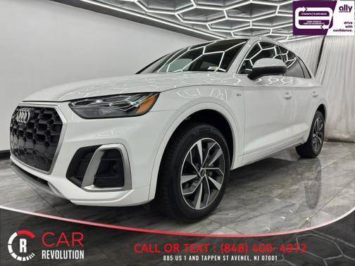 2023 Audi Q5 45 S line Premium Plus