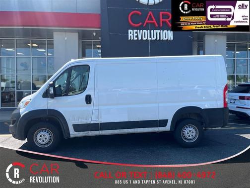 White 2025 RAM ProMaster 2500 Tradesman Low Roof