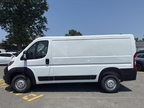 2025 RAM ProMaster 2500 Base