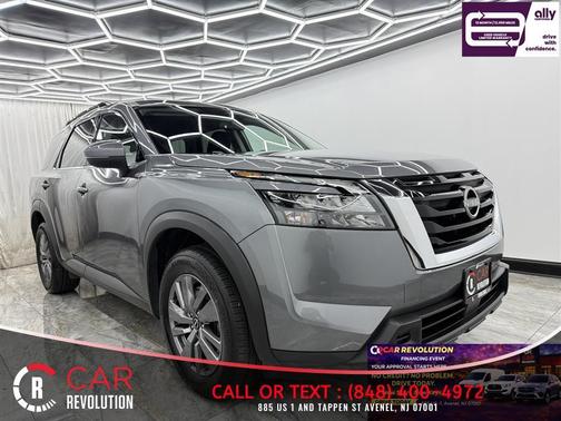 Gun Metallic 2025 Nissan Pathfinder SV