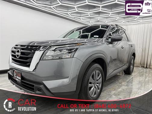 Gun Metallic 2025 Nissan Pathfinder SV
