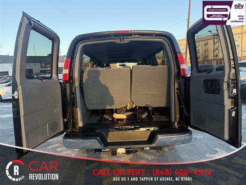 2017 Chevrolet Express 3500 LT