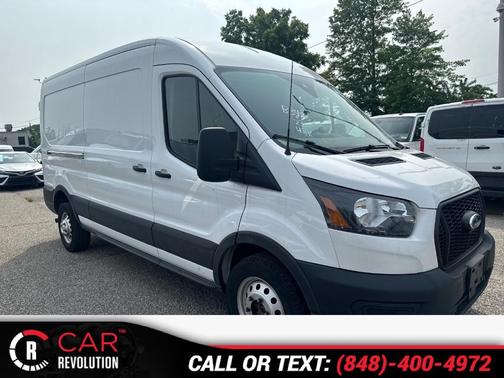 2023 Ford Transit-250 T-250 130'' MR