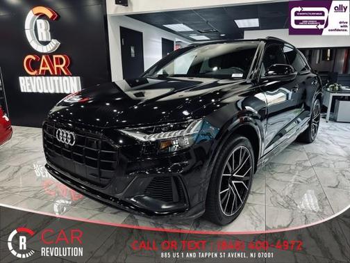 Mythos Black Metallic 2022 Audi Q8 55 Premium Plus
