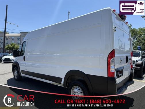 White 2025 RAM ProMaster 2500 High Roof