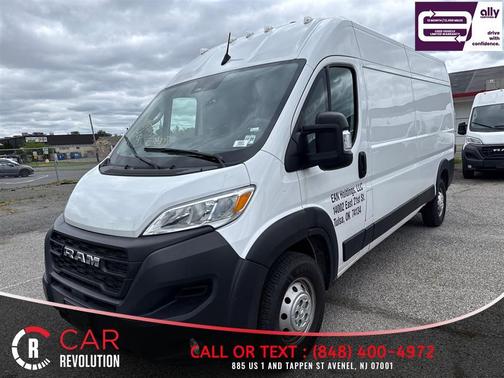 White 2025 RAM ProMaster 2500 High Roof