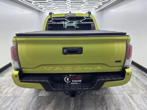 2023 Toyota Tacoma TRD Off Road