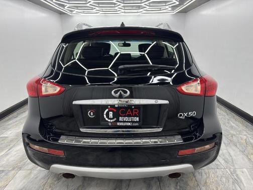 2016 INFINITI QX50 Base