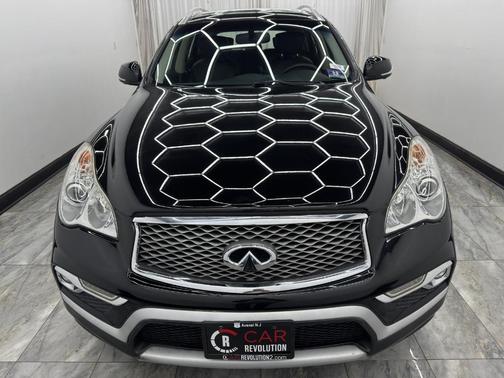 2016 INFINITI QX50 Base