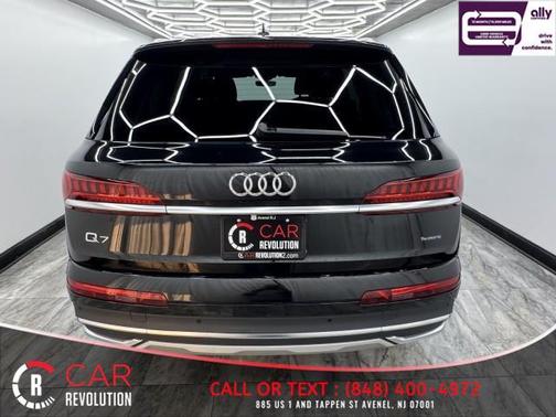 2023 Audi Q7 55 Premium Plus