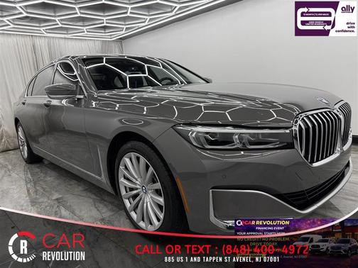 Gray 2020 BMW 740 i