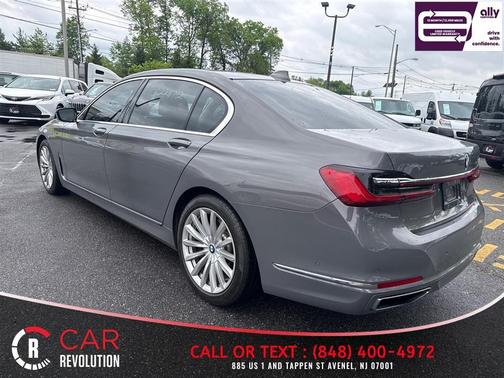 Gray 2020 BMW 740 i