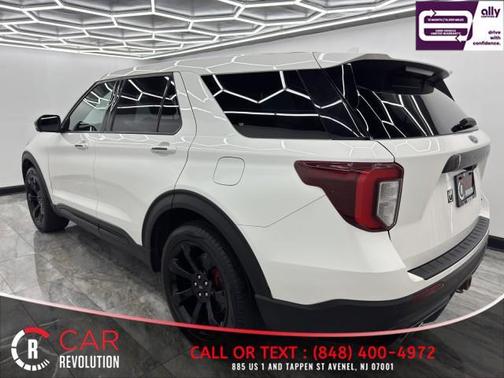 2021 Ford Explorer ST