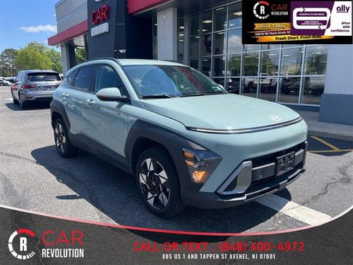 Green 2024 Hyundai KONA SEL