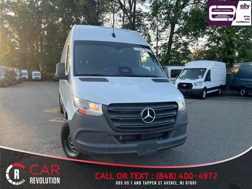White 2025 Mercedes-Benz Sprinter 2500 HIGH ROOF 4-CYL HO 170