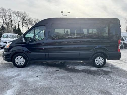 2022 Ford Transit-350 XLT